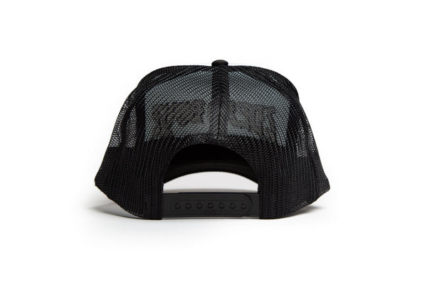 2DEAD BOYZ PUFF EMBROIDERED TRUCKER CAP.